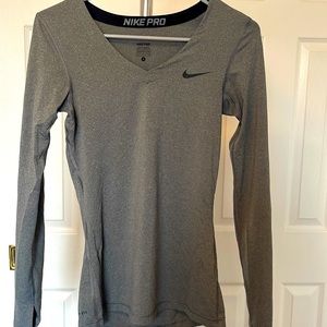Grey nike long sleeve with thumb holes
